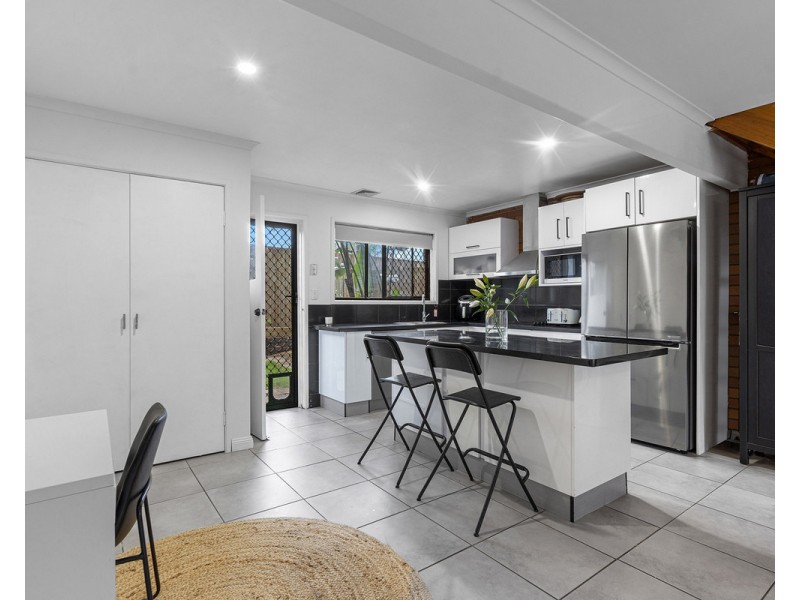 16/127 Barbaralla Drive, Springwood QLD 4127