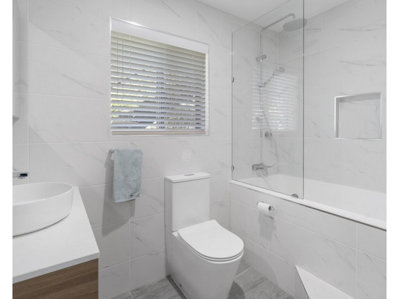 34 Van Dieman Crescent, Springwood QLD 4127