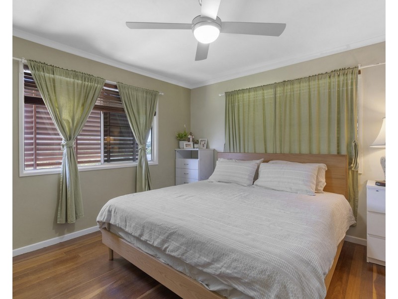 34 Van Dieman Crescent, Springwood QLD 4127