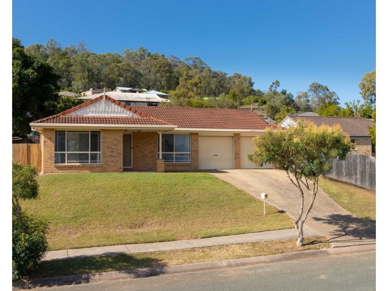 130 Pohon Drive, Tanah Merah QLD 4128