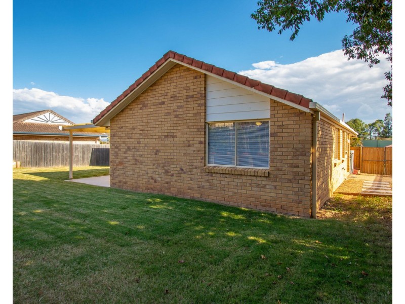 130 Pohon Drive, Tanah Merah QLD 4128