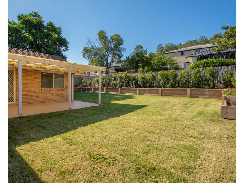 130 Pohon Drive, Tanah Merah QLD 4128