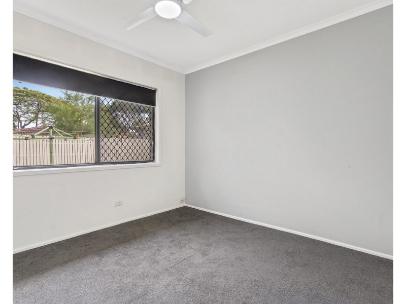 19 Barbaralla Drive, Springwood QLD 4127