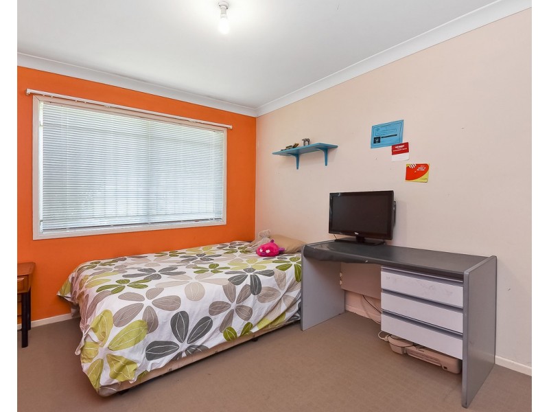 10 Lauretta Avenue, Springwood QLD 4127