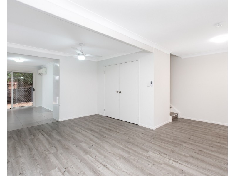 34/3809 Pacific Highway, Tanah Merah QLD 4128