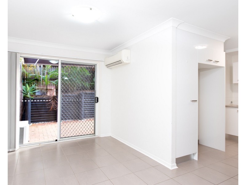 34/3809 Pacific Highway, Tanah Merah QLD 4128