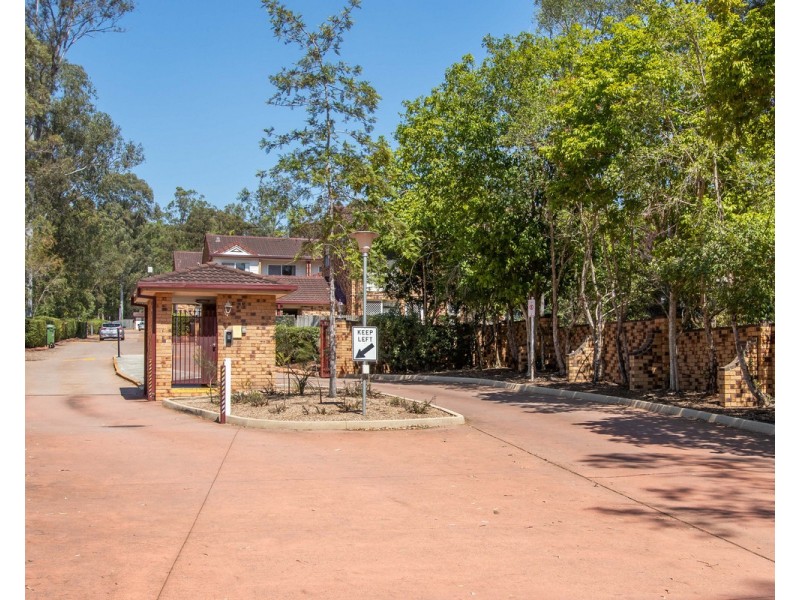 34/3809 Pacific Highway, Tanah Merah QLD 4128