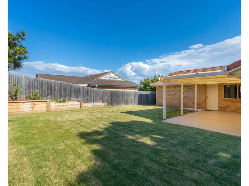 130 Pohon Drive, Tanah Merah QLD 4128