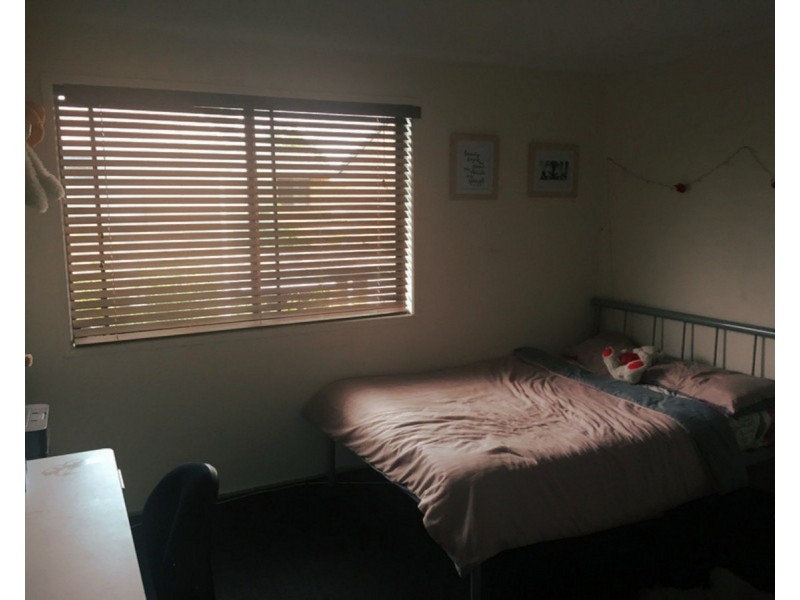 4/2 Cognac Court, Kingston QLD 4114