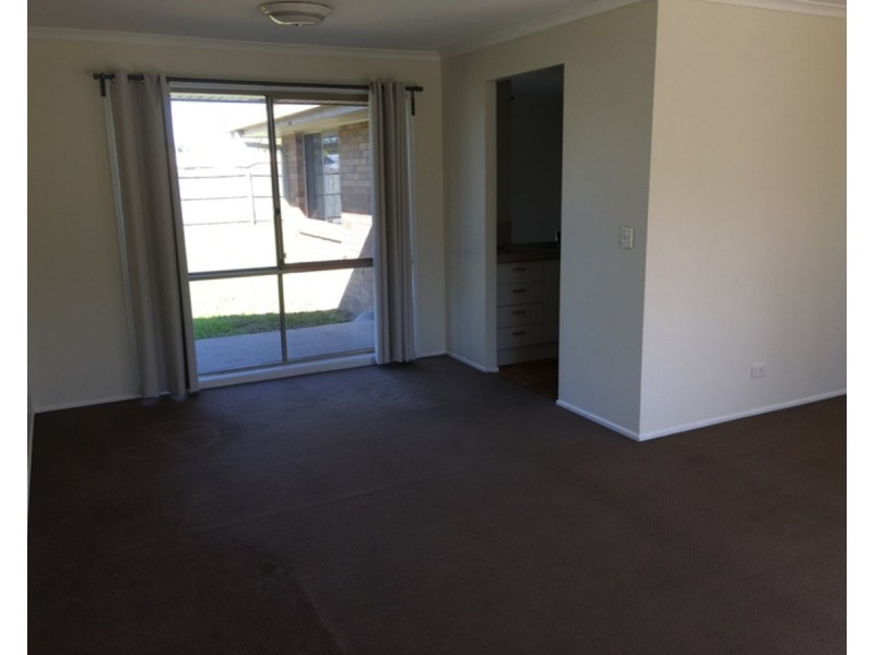7 Perak Court, Tanah Merah QLD 4128