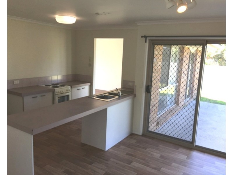 7 Perak Court, Tanah Merah QLD 4128