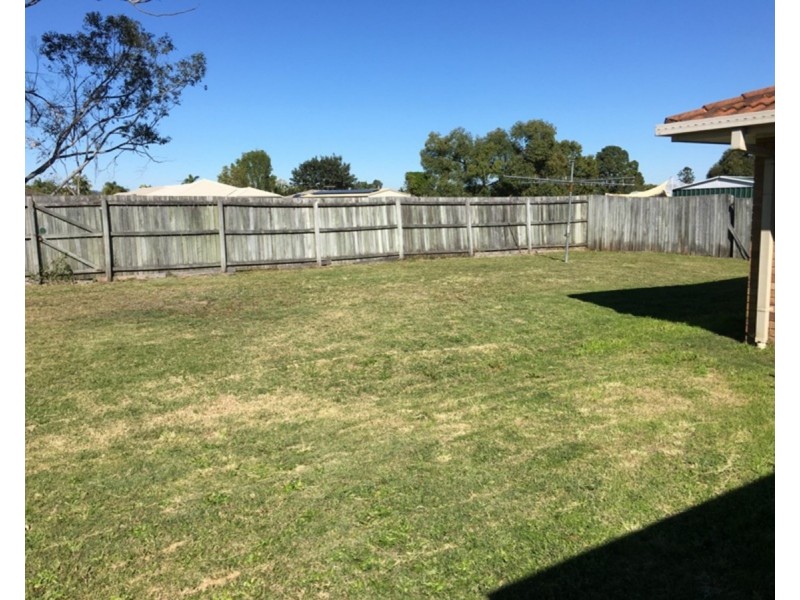 7 Perak Court, Tanah Merah QLD 4128