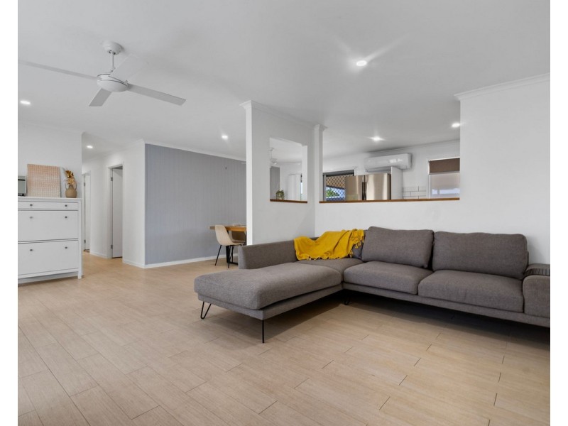 4 Teak Street, Shailer Park QLD 4128