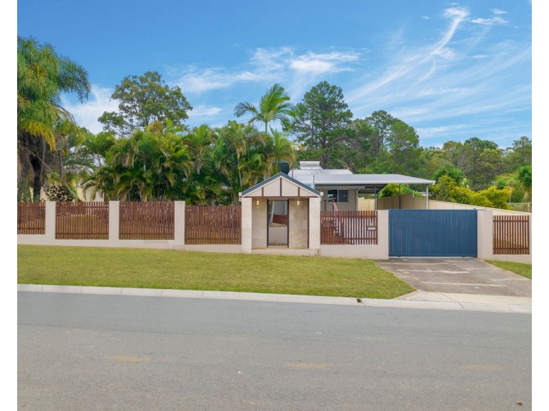 4 Abang Avenue, Tanah Merah QLD 4128