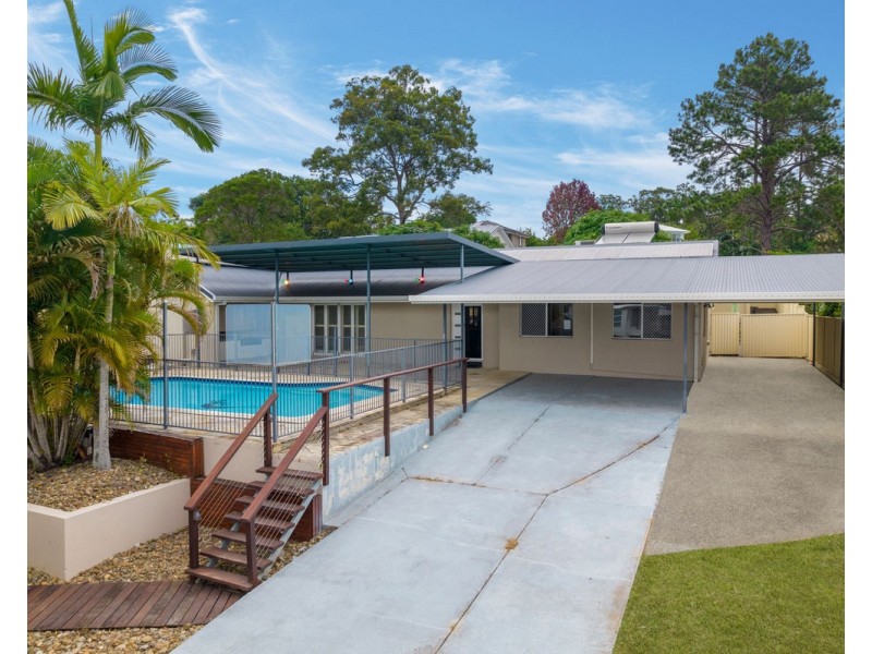4 Abang Avenue, Tanah Merah QLD 4128