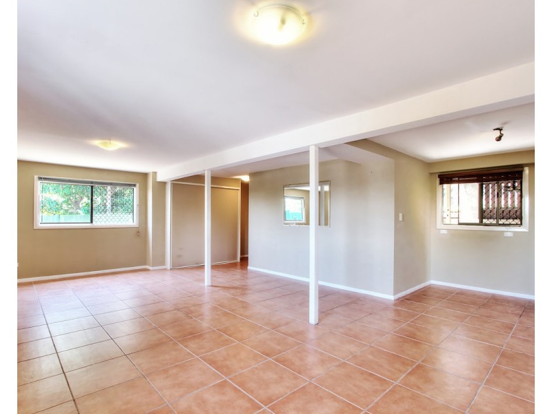 14 Celeste Court, Springwood QLD 4127