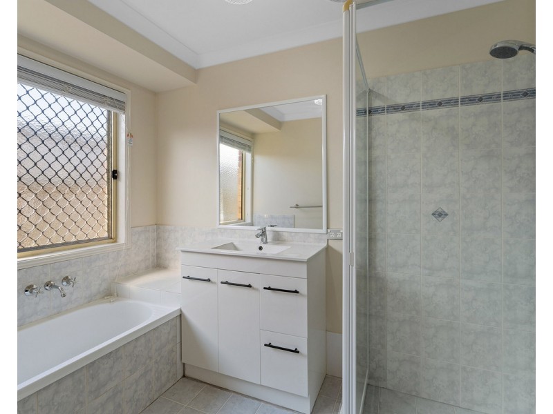 56 Rubicon Crescent, Kuraby QLD 4112