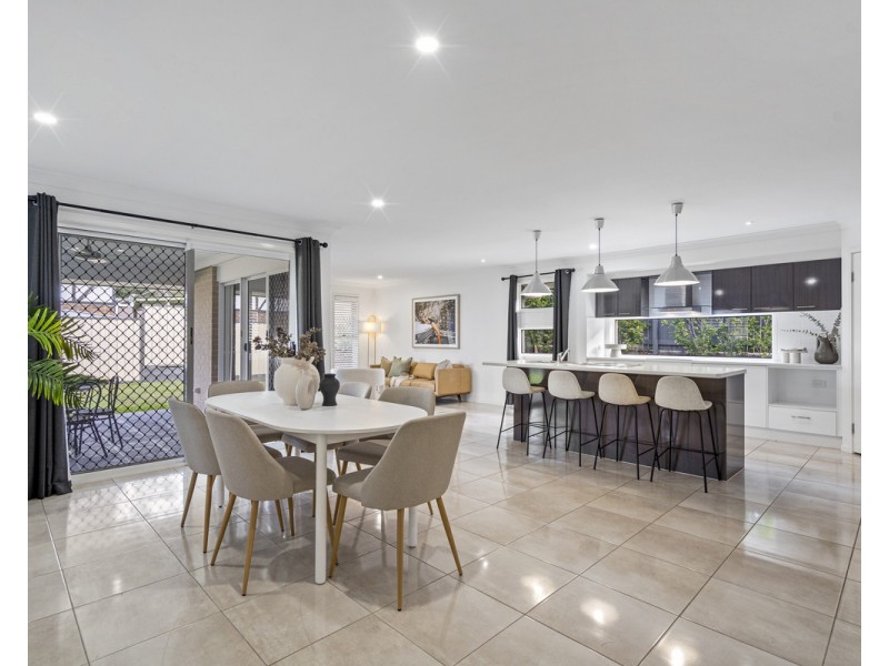 70 Trudy Crescent, Cornubia QLD 4130