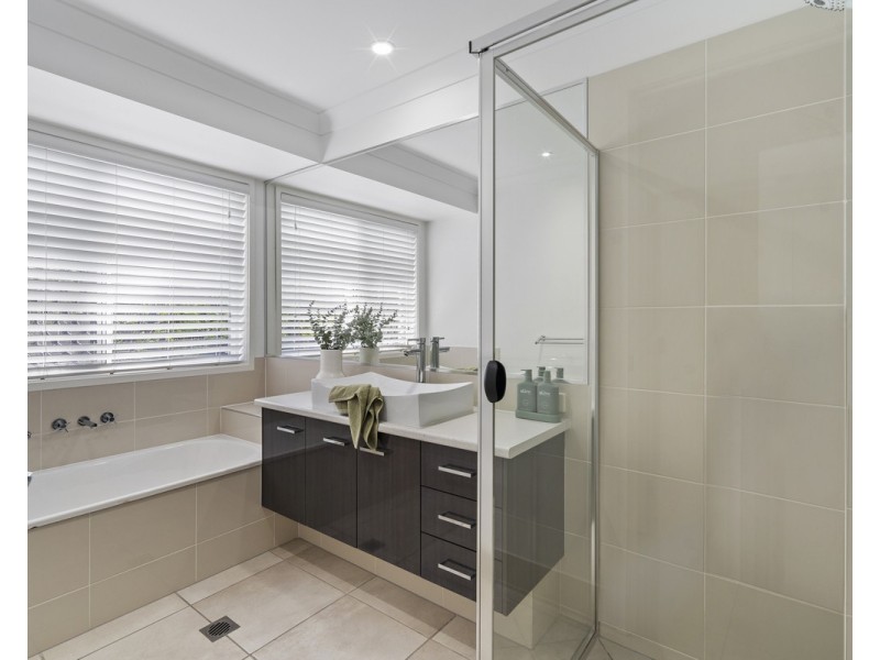 70 Trudy Crescent, Cornubia QLD 4130