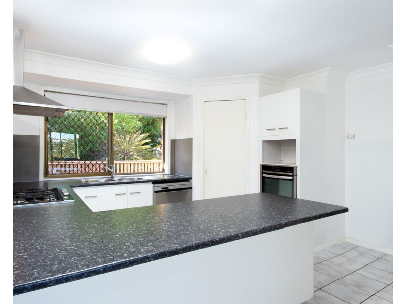 3 Salamander Place, Rochedale South QLD 4123