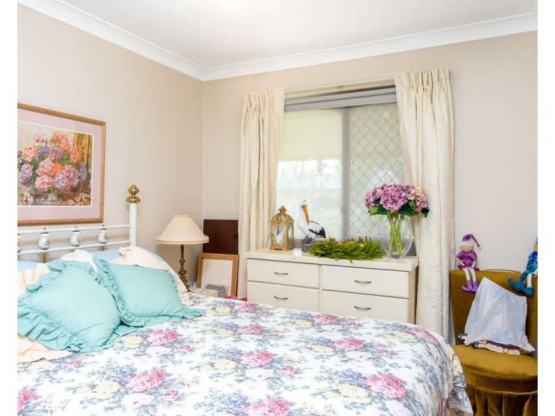 3 Veronica Avenue, Daisy Hill QLD 4127