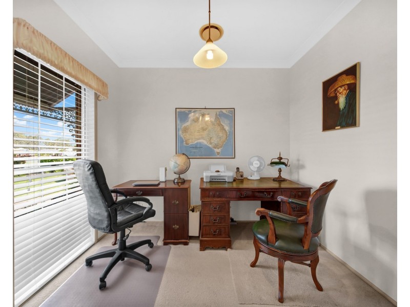 2 Peninsula Avenue, Cornubia QLD 4130