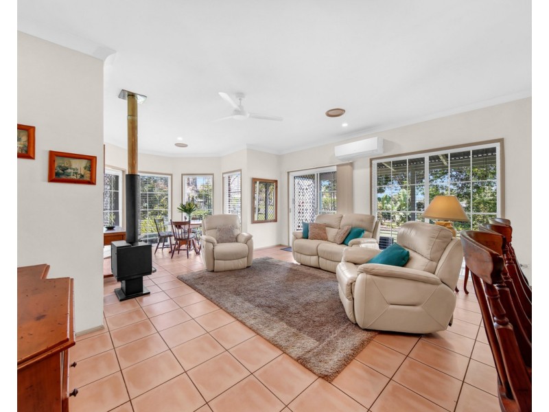 2 Peninsula Avenue, Cornubia QLD 4130