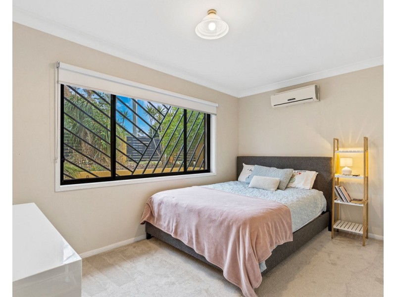 19 Rowanda Street, Slacks Creek QLD 4127