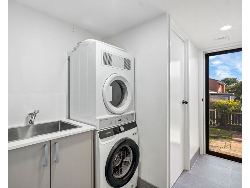 72/3 Amie Court, Springwood QLD 4127
