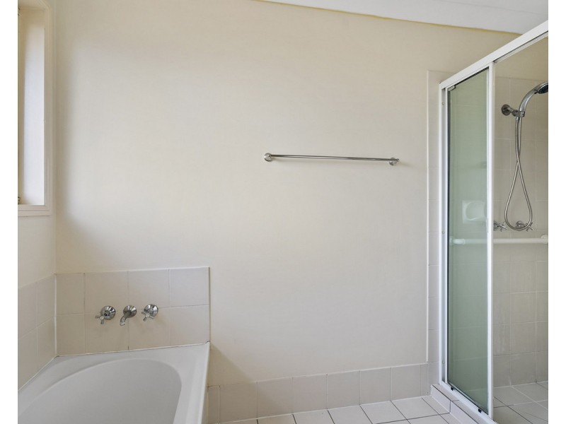 3/3 Tanah Merah Avenue, Tanah Merah QLD 4128