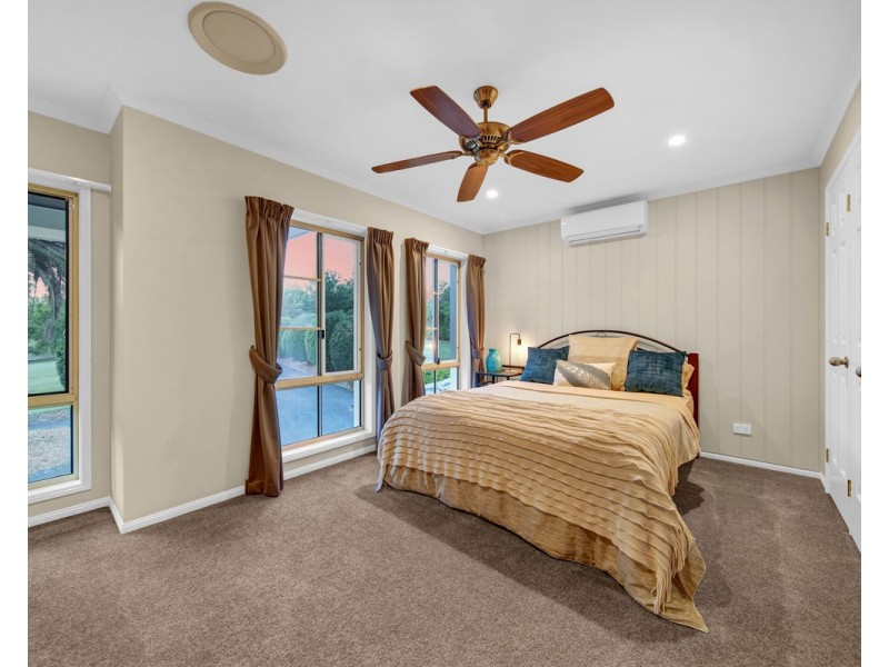 58-64 SOLWAY Crescent, Carbrook QLD 4130