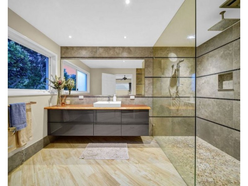 58-64 SOLWAY Crescent, Carbrook QLD 4130