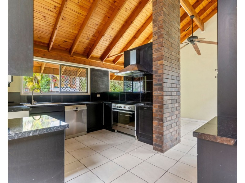 5 Bauhinia Court, Shailer Park QLD 4128