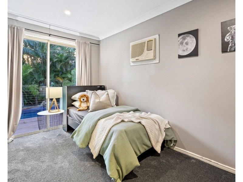 20 Lewina Street, Daisy Hill QLD 4127