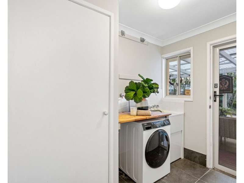 20 Lewina Street, Daisy Hill QLD 4127