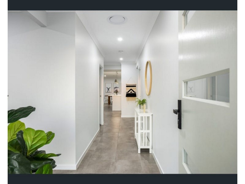 46 Falco Drive, Bahrs Scrub QLD 4207