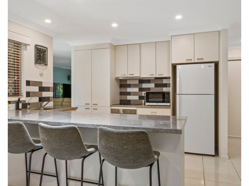 8 Seletar Place, Tanah Merah QLD 4128