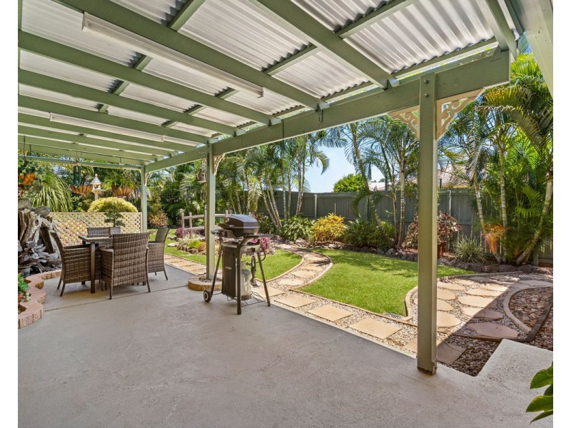 8 Seletar Place, Tanah Merah QLD 4128