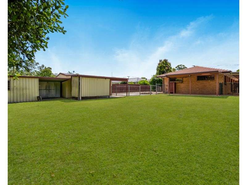 70 Parkroyal Crescent, Regents Park QLD 4118