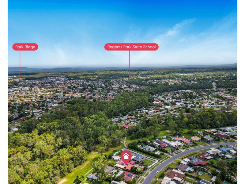 70 Parkroyal Crescent, Regents Park QLD 4118