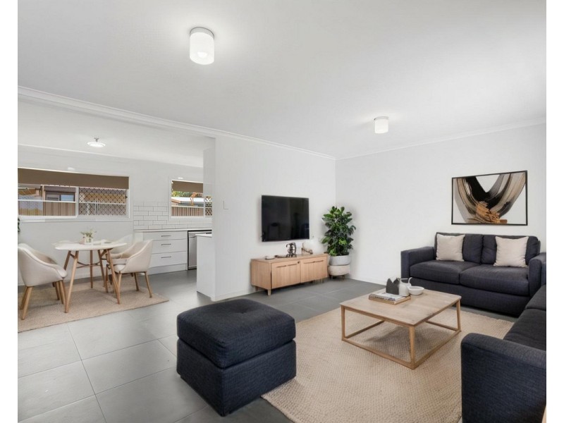 56 Paradise Road, Slacks Creek QLD 4127