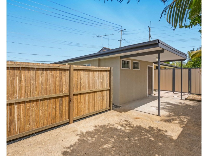 56 Paradise Road, Slacks Creek QLD 4127