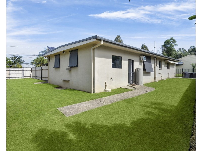 1 Veronica Avenue, Daisy Hill QLD 4127