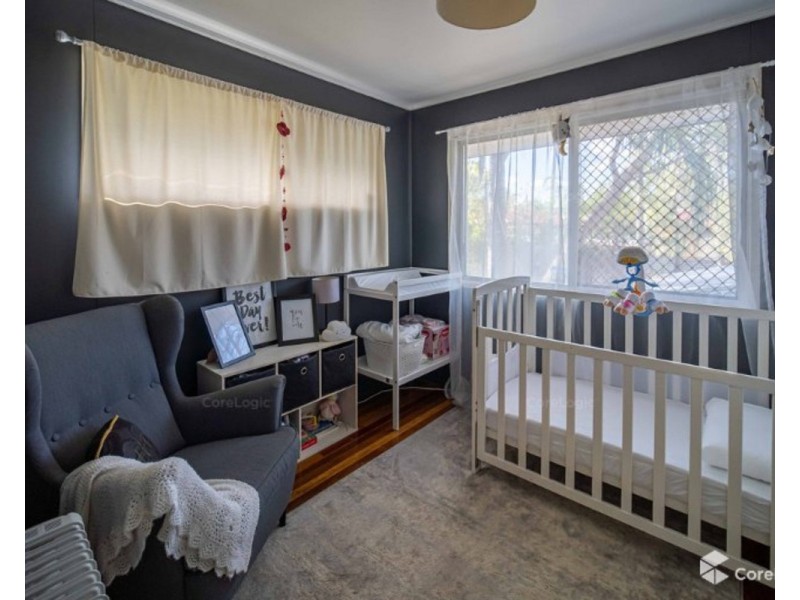 10 Bellis Street, Daisy Hill QLD 4127