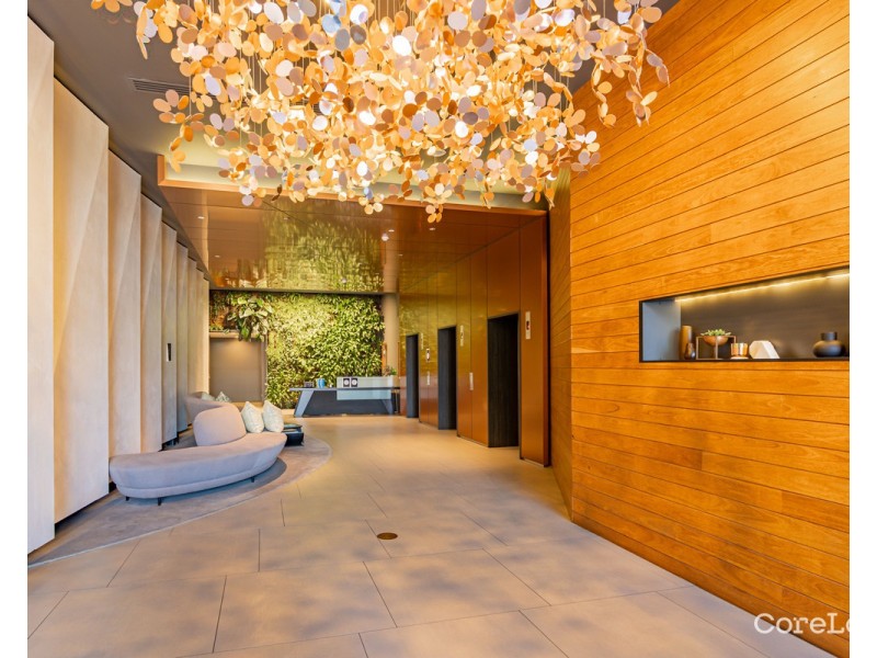 612/2-4 Edmondstone Street, South Brisbane QLD 4101