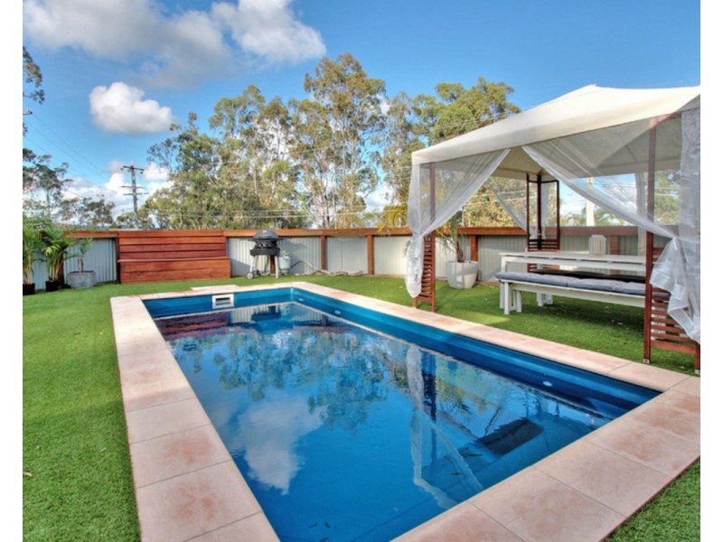 2 Susan Court, Cornubia QLD 4130