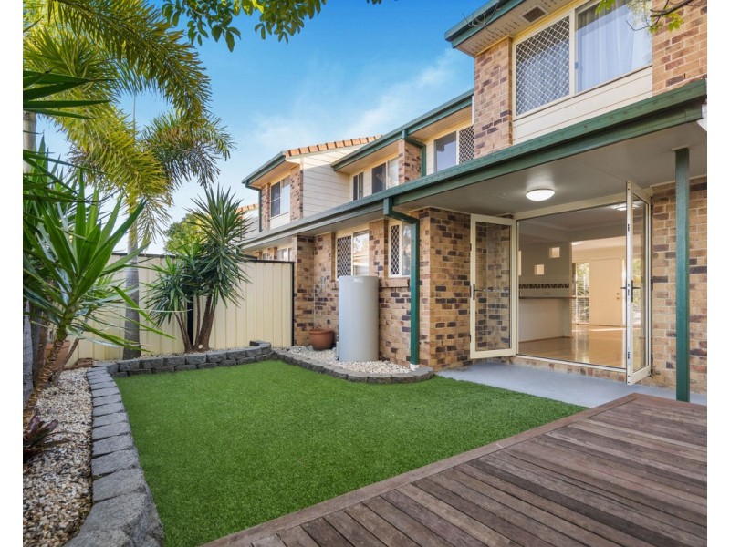 11/10 Adrian Place, Wishart QLD 4122