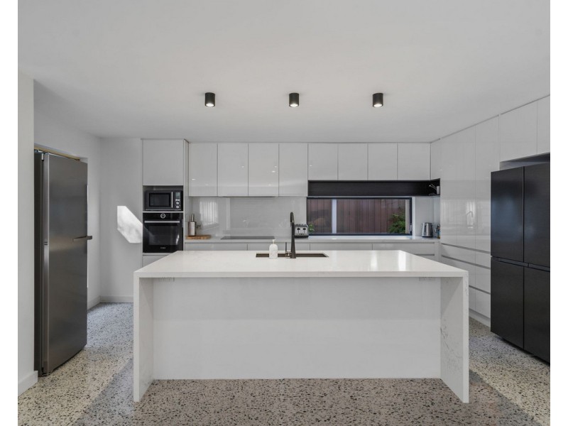 19 Dane Court, Shailer Park QLD 4128