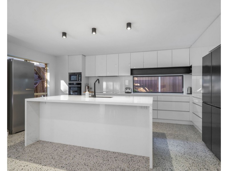 19 Dane Court, Shailer Park QLD 4128
