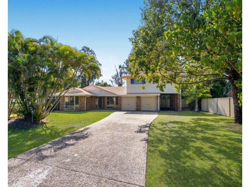 13 Haussman Court, Meadowbrook QLD 4131
